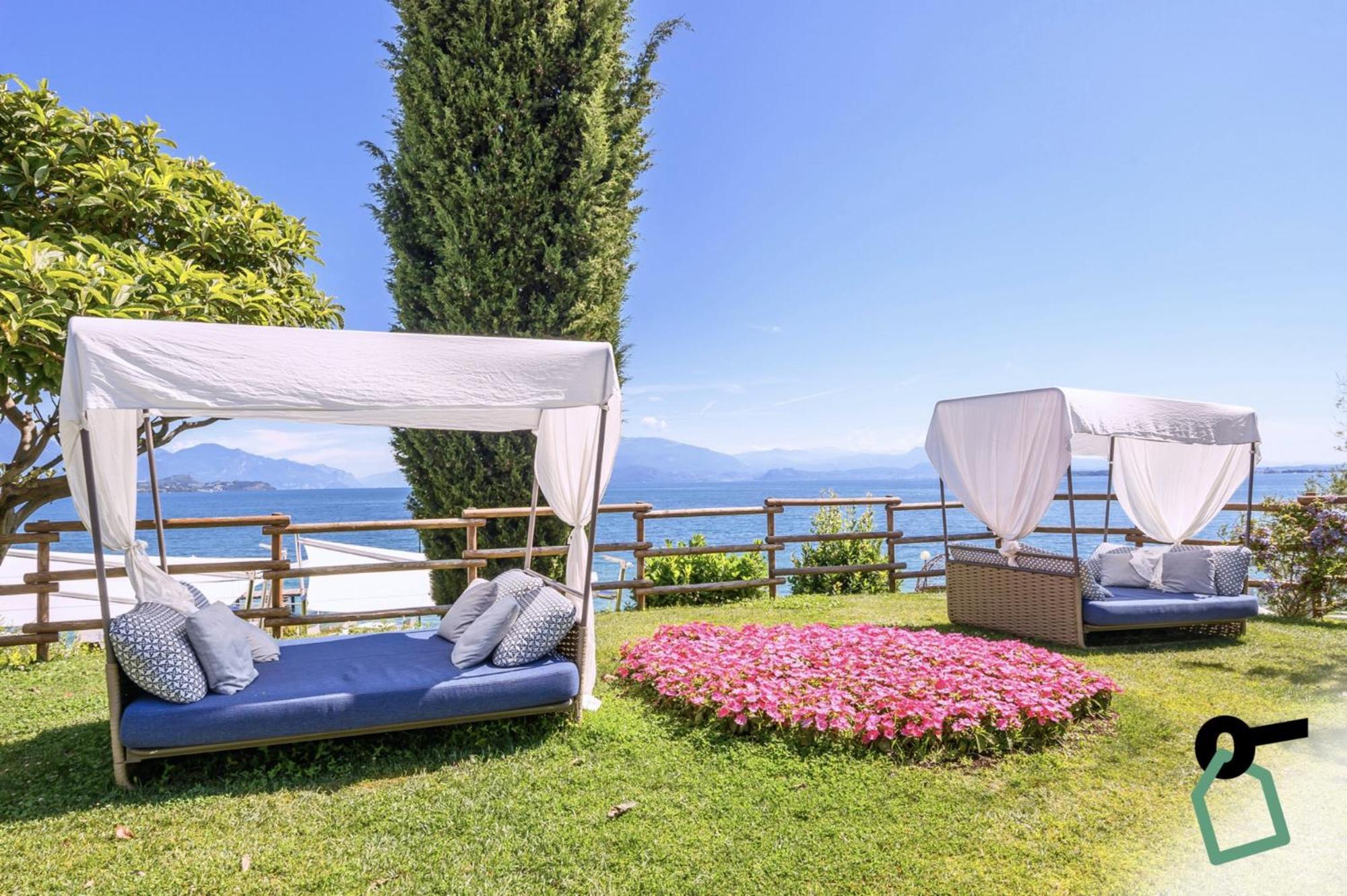 Hotiday Apartment Collection - Desenzano Desenzano del Garda Exterior foto